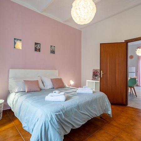 La Verde Rosa - Casa Vacanze A Due Passi Dal Lago Марта Экстерьер фото